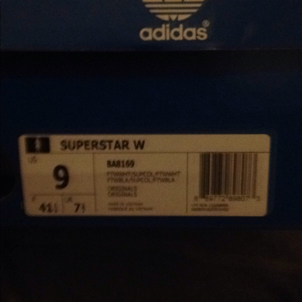 Adidas - Picture 3 of 3